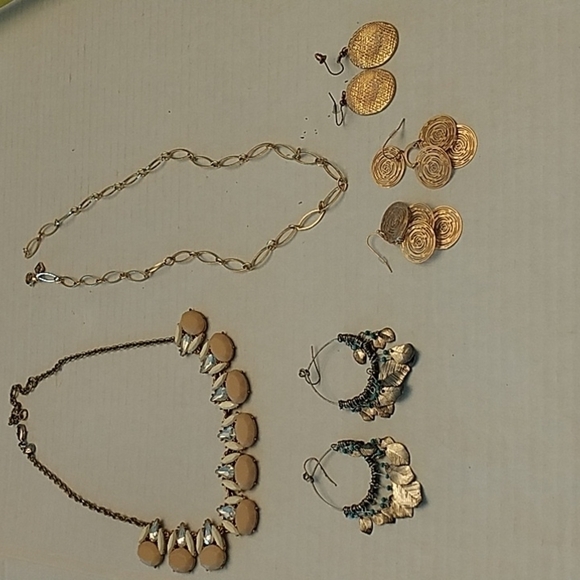 Jewelry - Lot of two Necklaces & Three Pair Earrings Fashion Jewelry